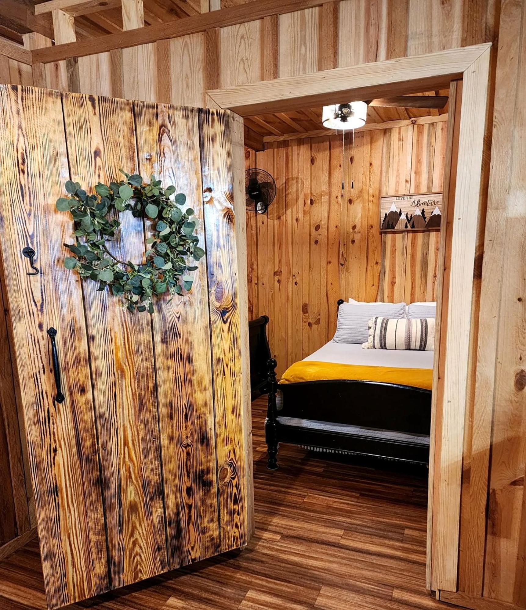 Unique Country Cabin Meets Farmhouse Modern!!! Mena Екстер'єр фото