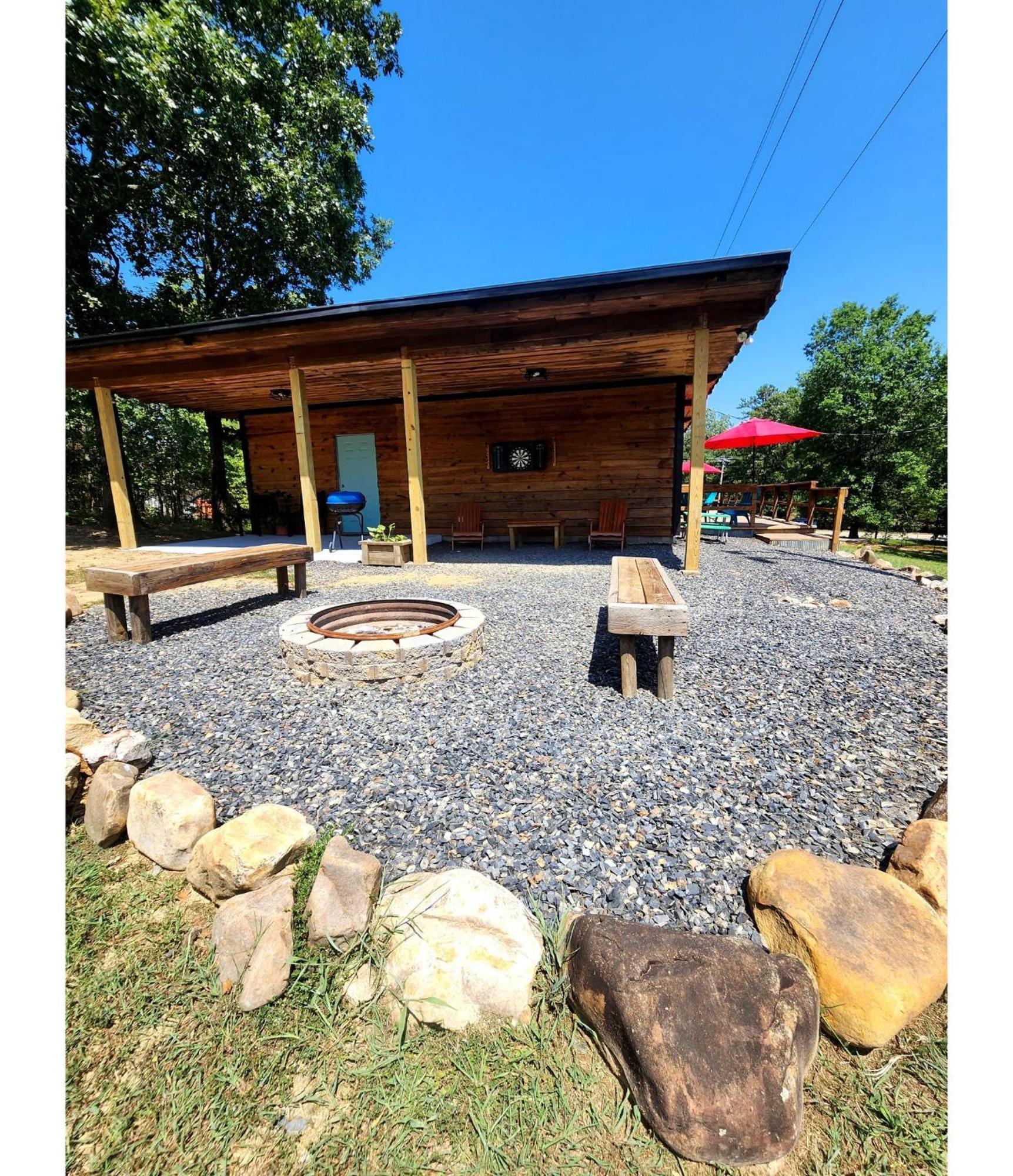 Unique Country Cabin Meets Farmhouse Modern!!! Mena Екстер'єр фото
