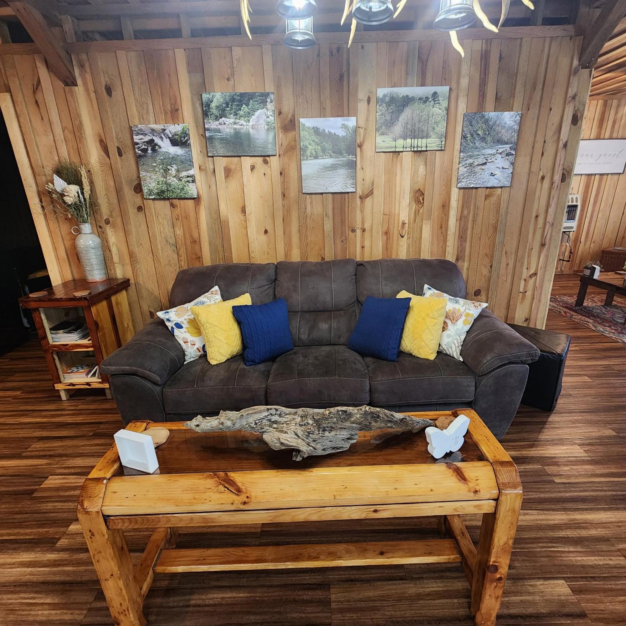 Unique Country Cabin Meets Farmhouse Modern!!! Mena Екстер'єр фото