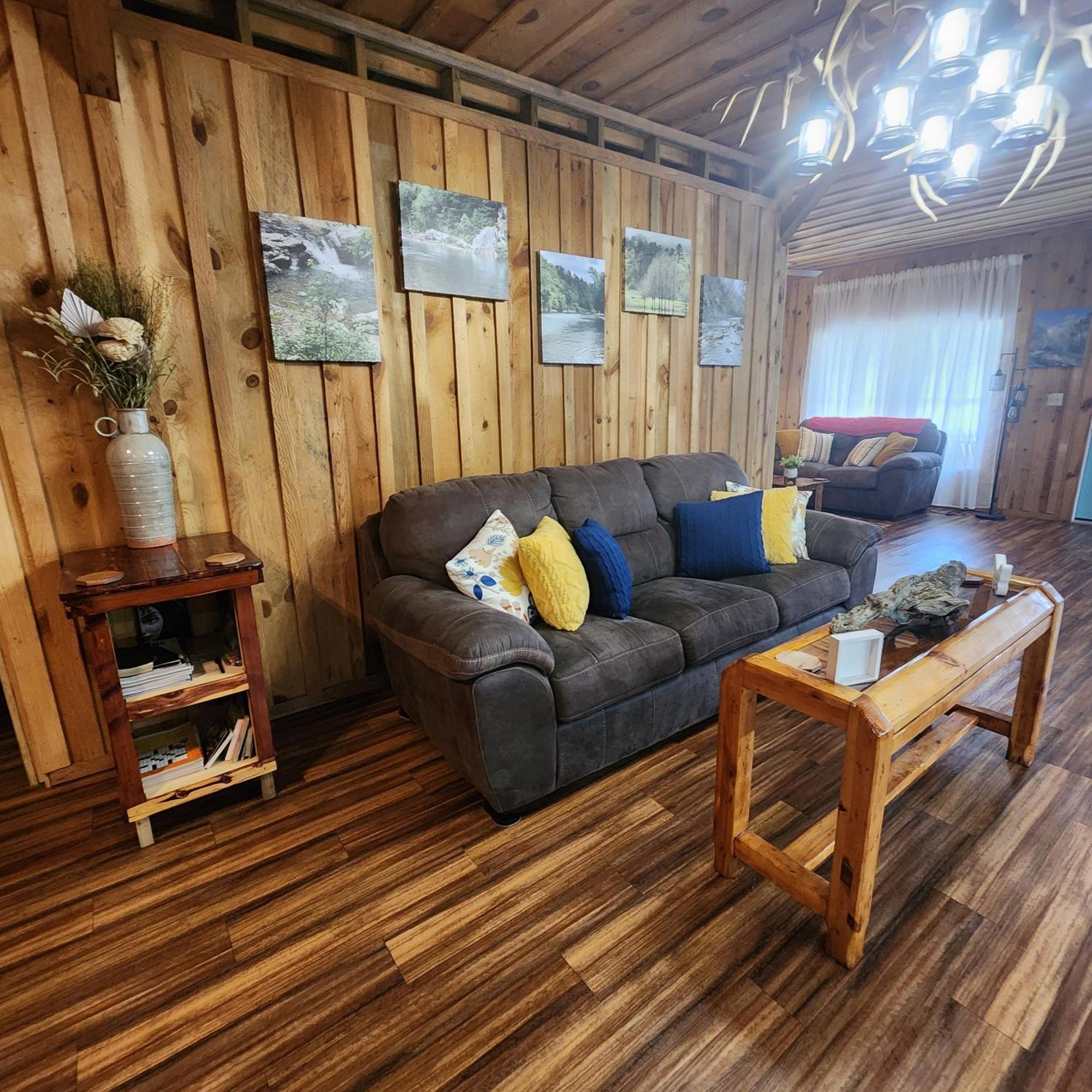Unique Country Cabin Meets Farmhouse Modern!!! Mena Екстер'єр фото
